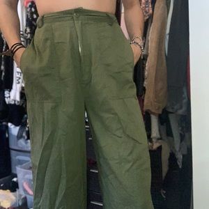 Parachute pants